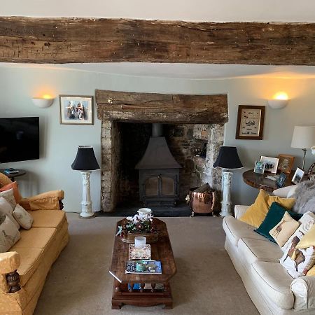Higher Biddacott Farm Chittlehampton Extérieur photo
