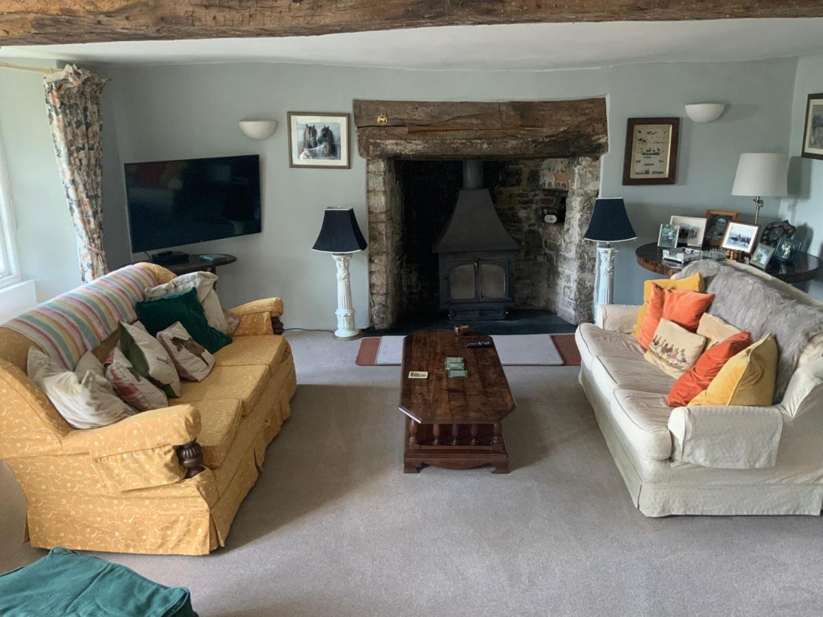 Higher Biddacott Farm Chittlehampton Extérieur photo